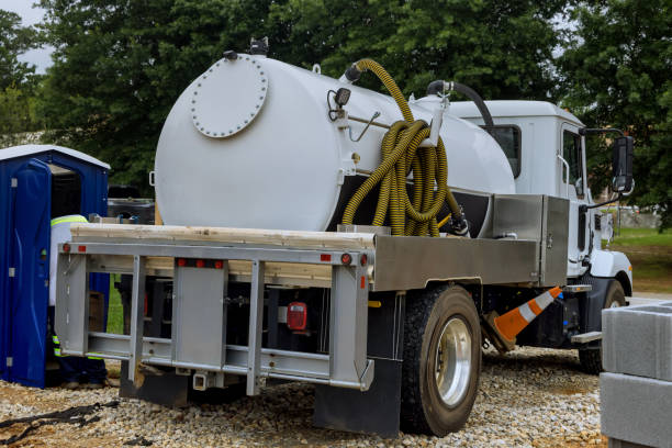 Best Portable restroom trailer rental  in Aberdeen, NC